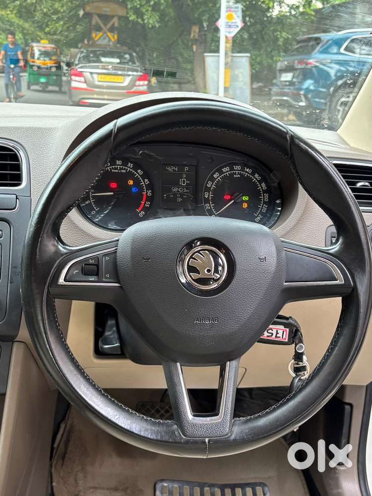 Skoda Rapid 1.5 Tdi At Style Plus, 2016, Diesel