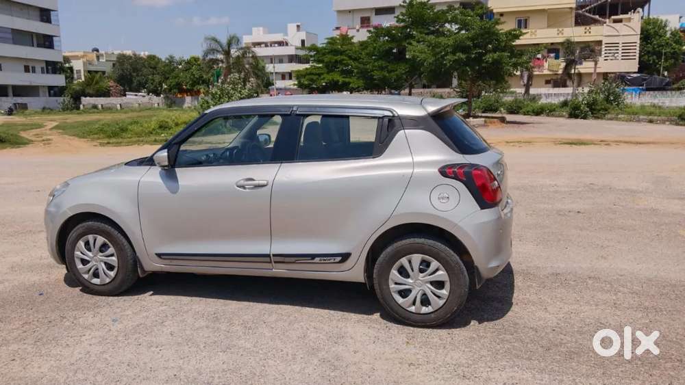 Maruti Suzuki Swift Vxi, 2021, Petrol