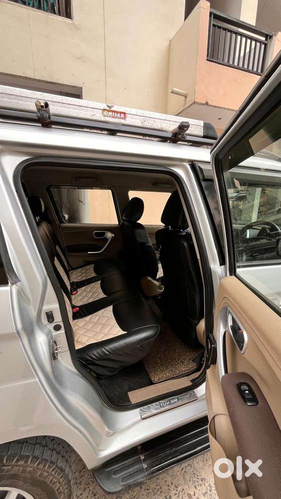 Mahindra Tuv 300 T8, 2017, Diesel