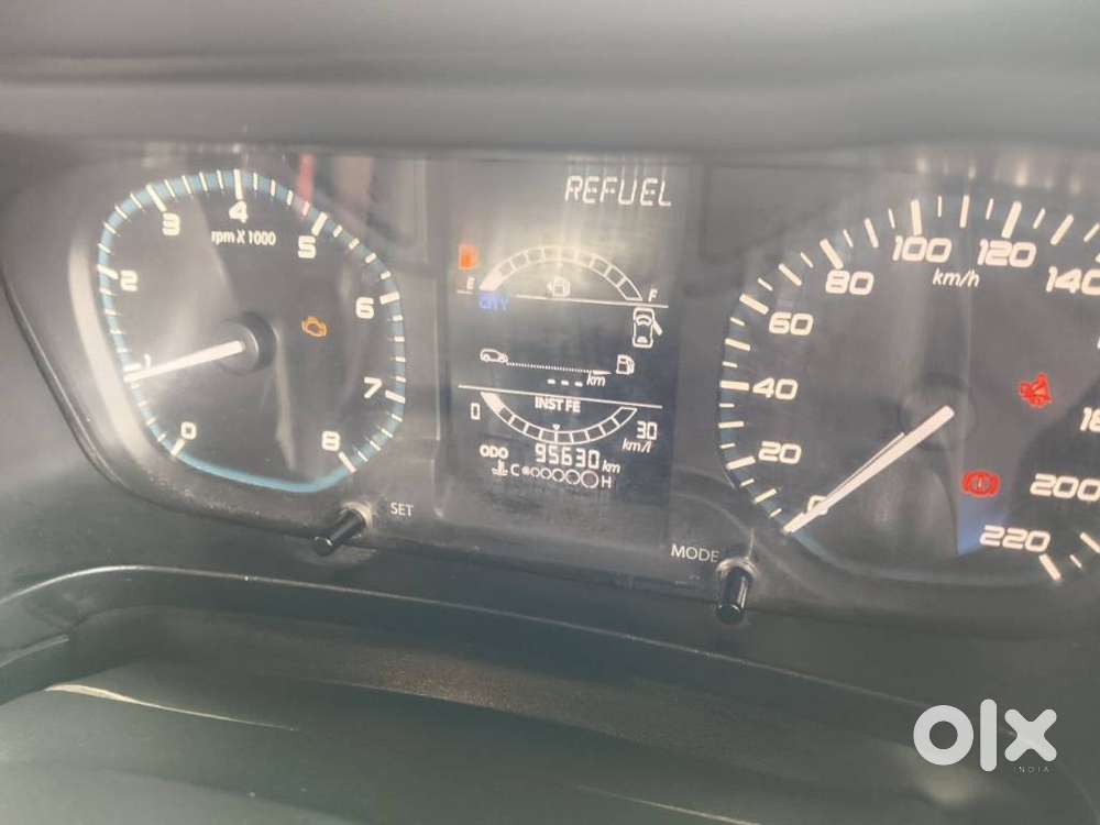 Tata Altroz 1.2 Xm Plus, 2021, Petrol