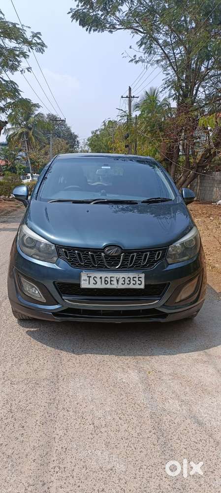Mahindra Marazzo M8, 2018, Diesel
