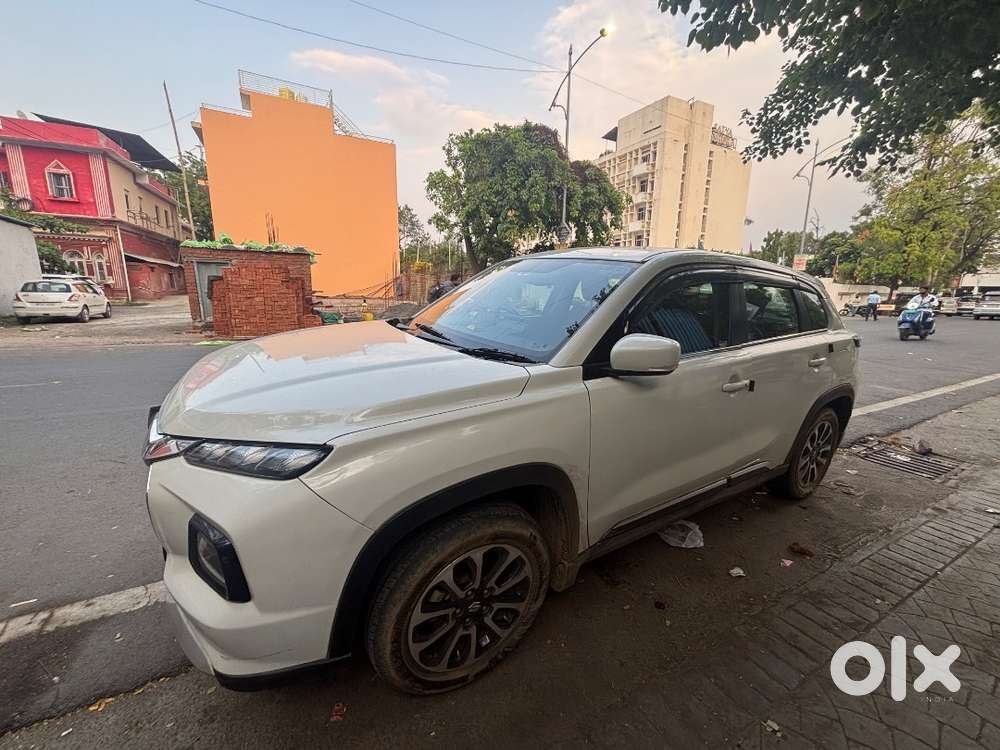 Maruti Suzuki Grand Vitara 2023 Petrol Good Condition