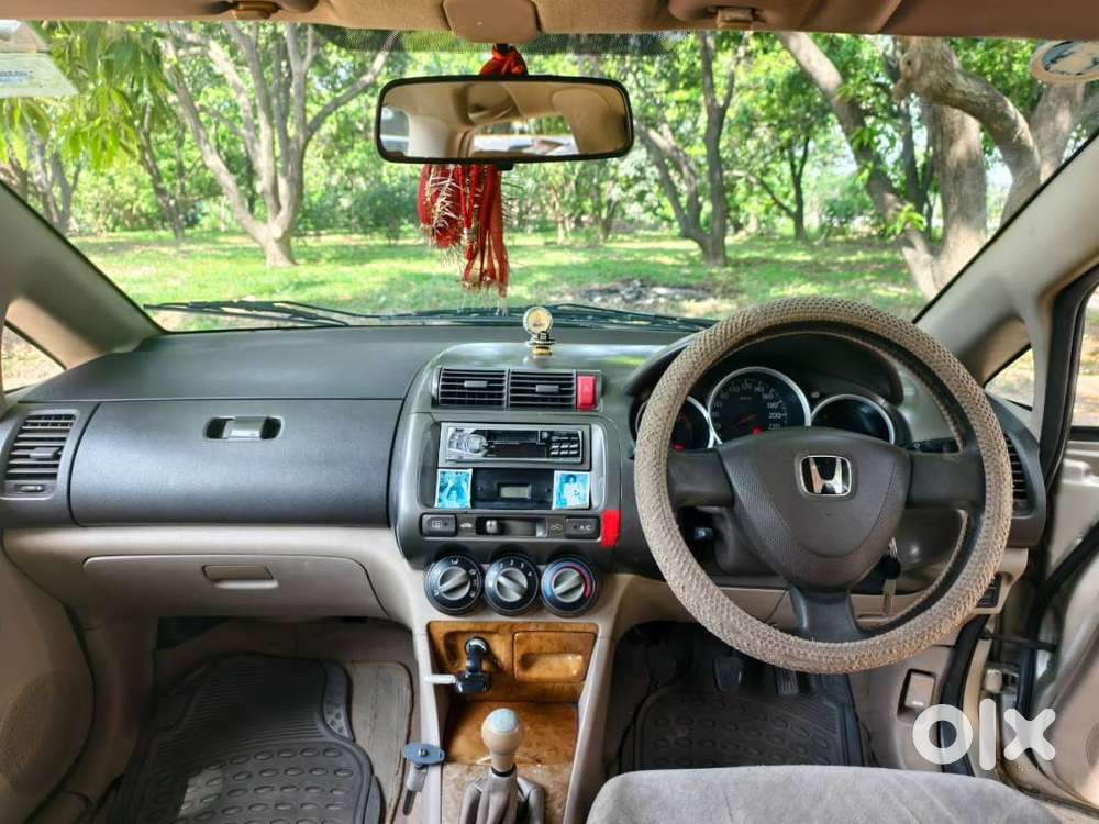 Honda City Zx 2005 Petrol Well Maintained