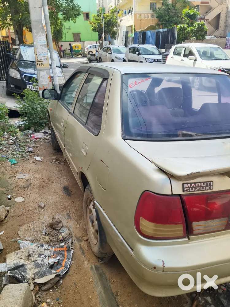 Maruti Suzuki Esteem 2001 Petrol 180000 Km Driven