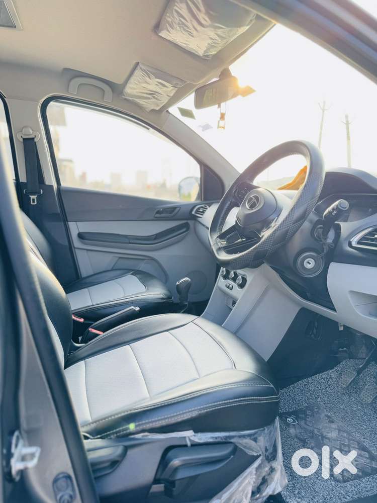 Tata Tiago Xt Icng, 2024, Cng & Hybrids