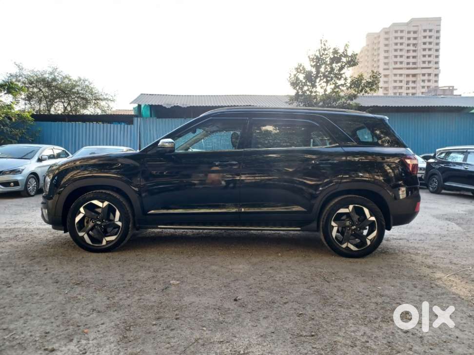Hyundai Alcazar Signature (o) 6 Str 1.5 Petrol Dct, 2023, Petrol