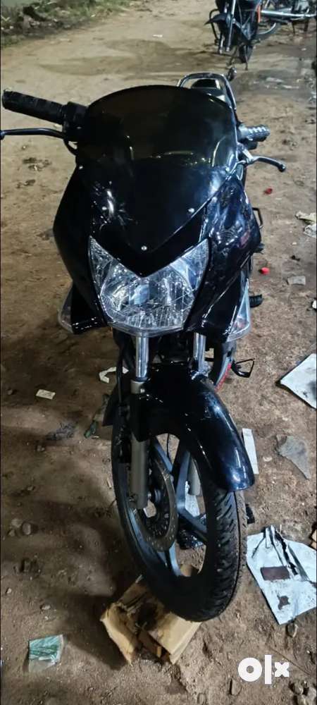 Karizma r hotsell spare parts olx