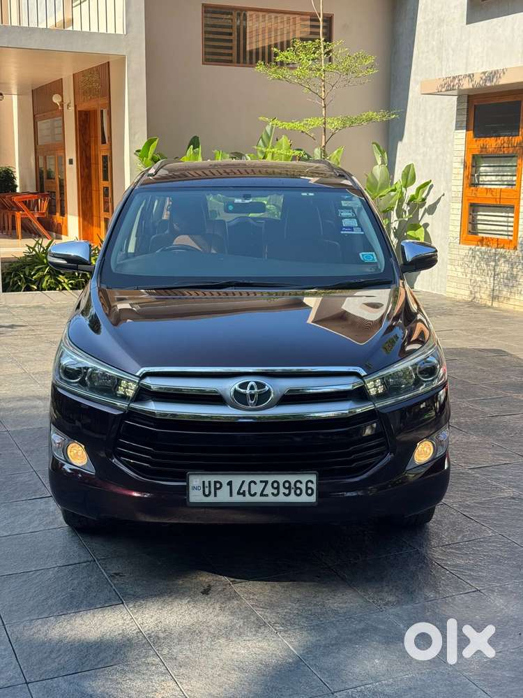 Toyota Innova Crysta 2.8 Zx At, 2016, Diesel