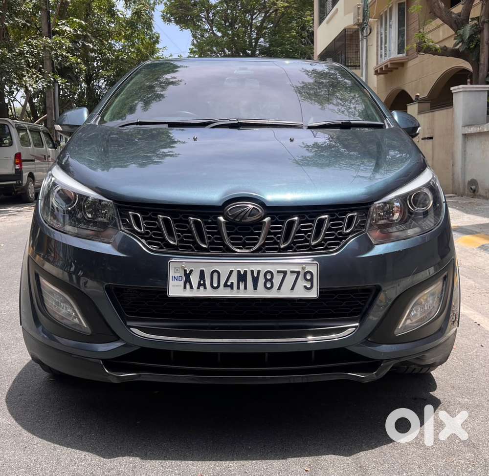 Mahindra Marazzo M8, 2018, Diesel