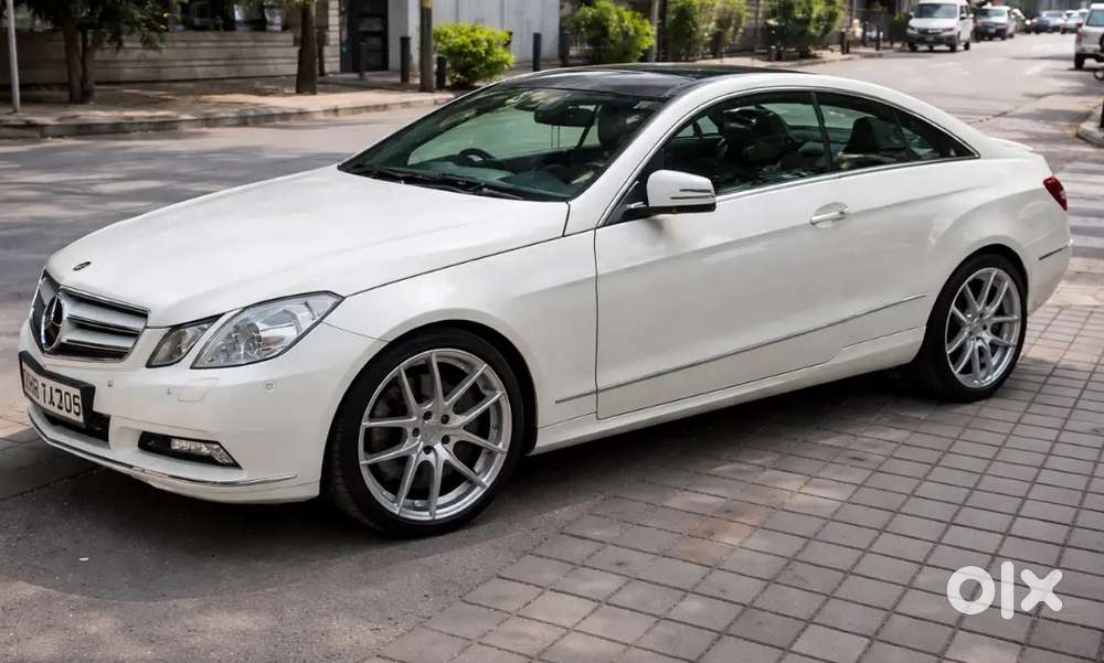 2012 Model Mercedes-benz E Coupe