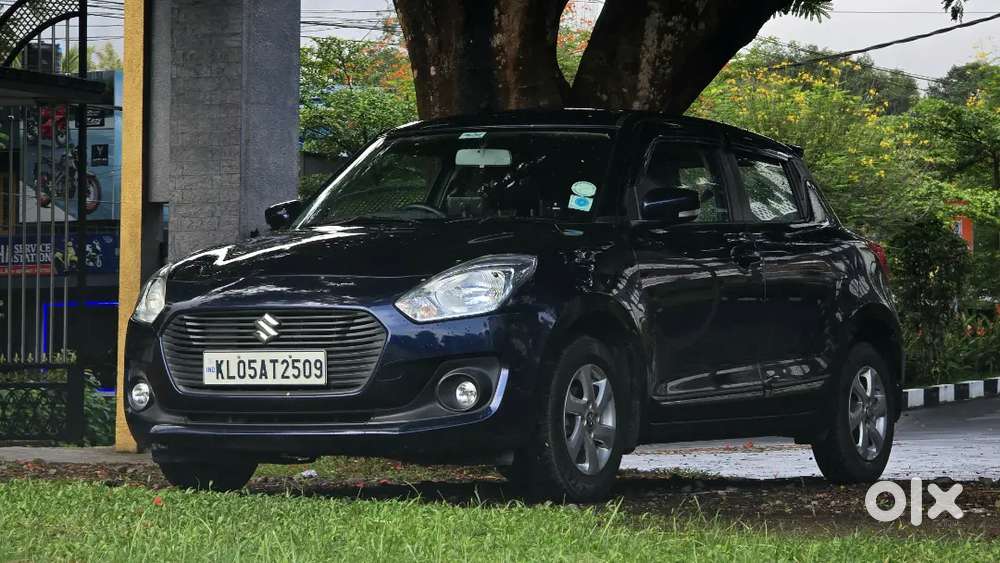 2018 Maruti Suzuki Swift Vxi Amt  35,500 Km  1st Owner