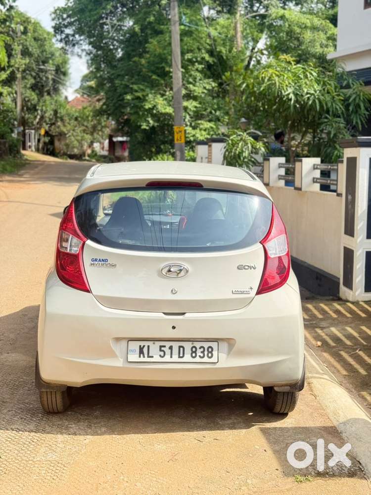 Hyundai Eon Magna 2013 Petrol Car