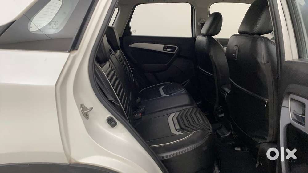 Maruti Suzuki Vitara Brezza 1.5 Zxi At, 2021, Petrol