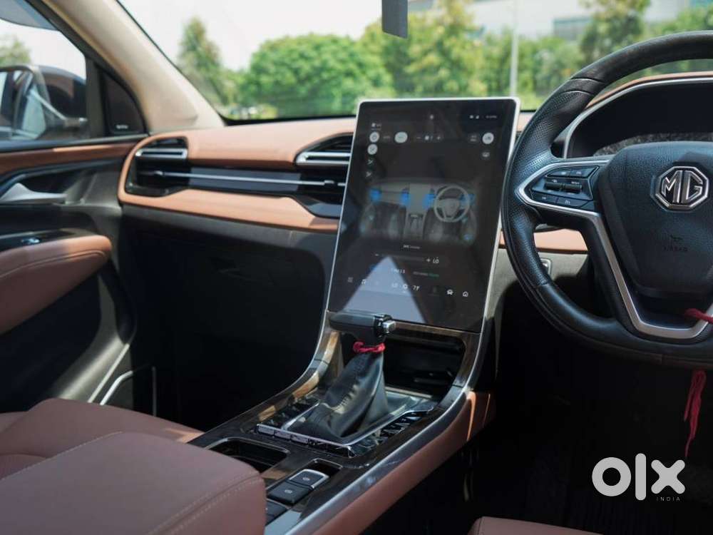 Mg Hector Plus Sharp Pro 1.5 Turbo Petrol 7 Str, 2023, Petrol