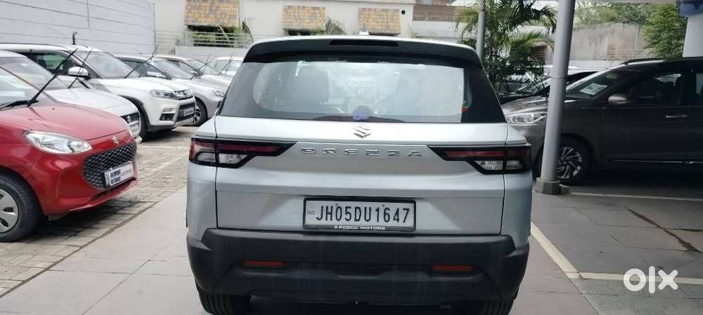 Maruti Suzuki Brezza 1.5 Vxi Smart Hybrid, 2024, Petrol