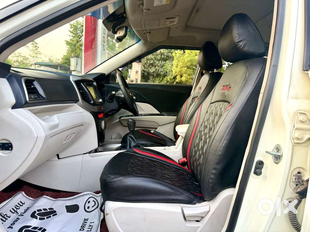 Mahindra Xuv300 W8 Option, 2020, Petrol