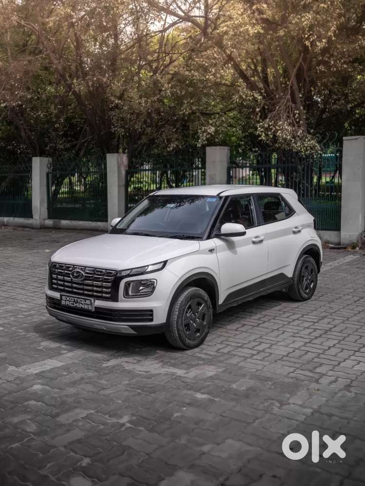 Hyundai Venue E 1.2 Petrol, 2024, Petrol