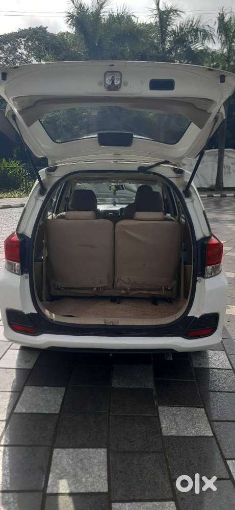 Honda Mobilio 1.5 S I-vtec Mt, 2015, Petrol