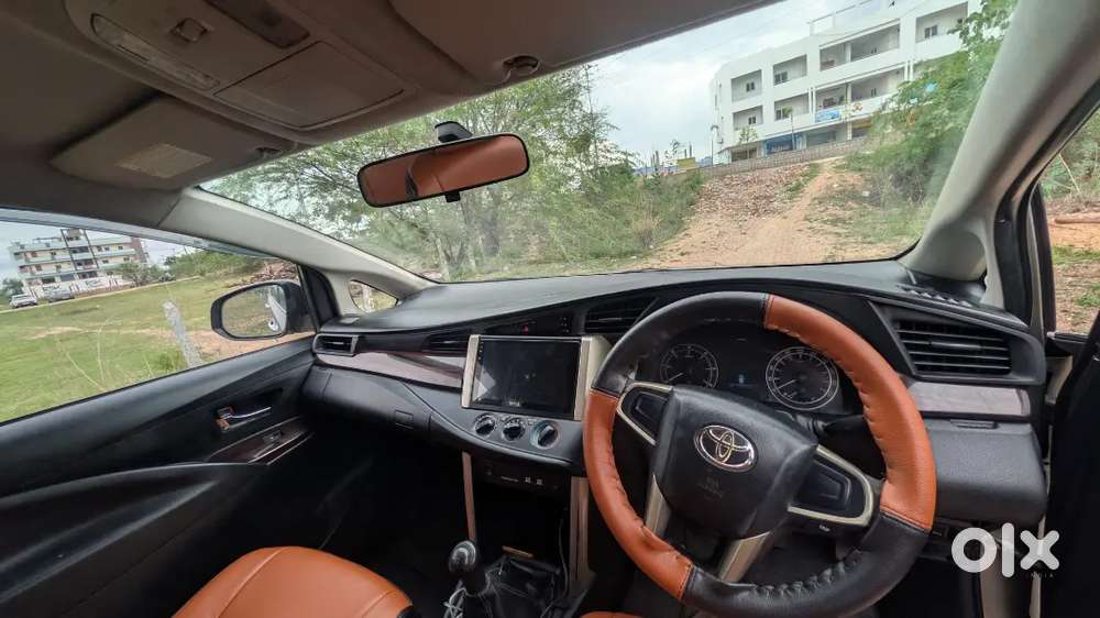 Toyota Innova Crysta 2017 Diesel 136000 Km Driven