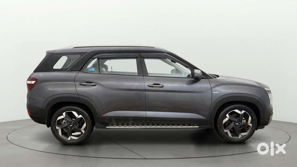 Hyundai Alcazar 2.0 Signature (o) Petrol At 6 Str, 2022, Petrol