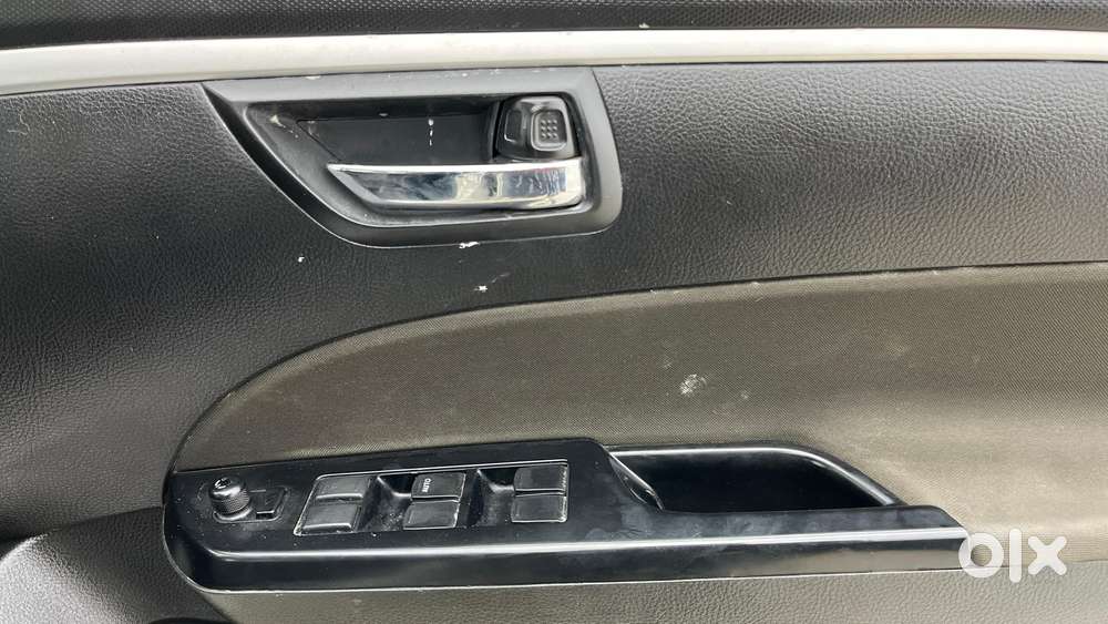 Maruti Suzuki Swift Zxi, 2015, Petrol