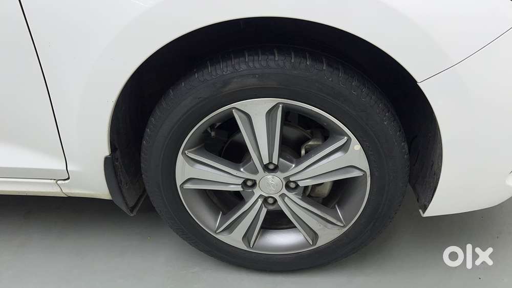 Hyundai Verna [2015-2017] Fluidic 4s 1.6 Crdi Sx (o) At, 2018, Petro..