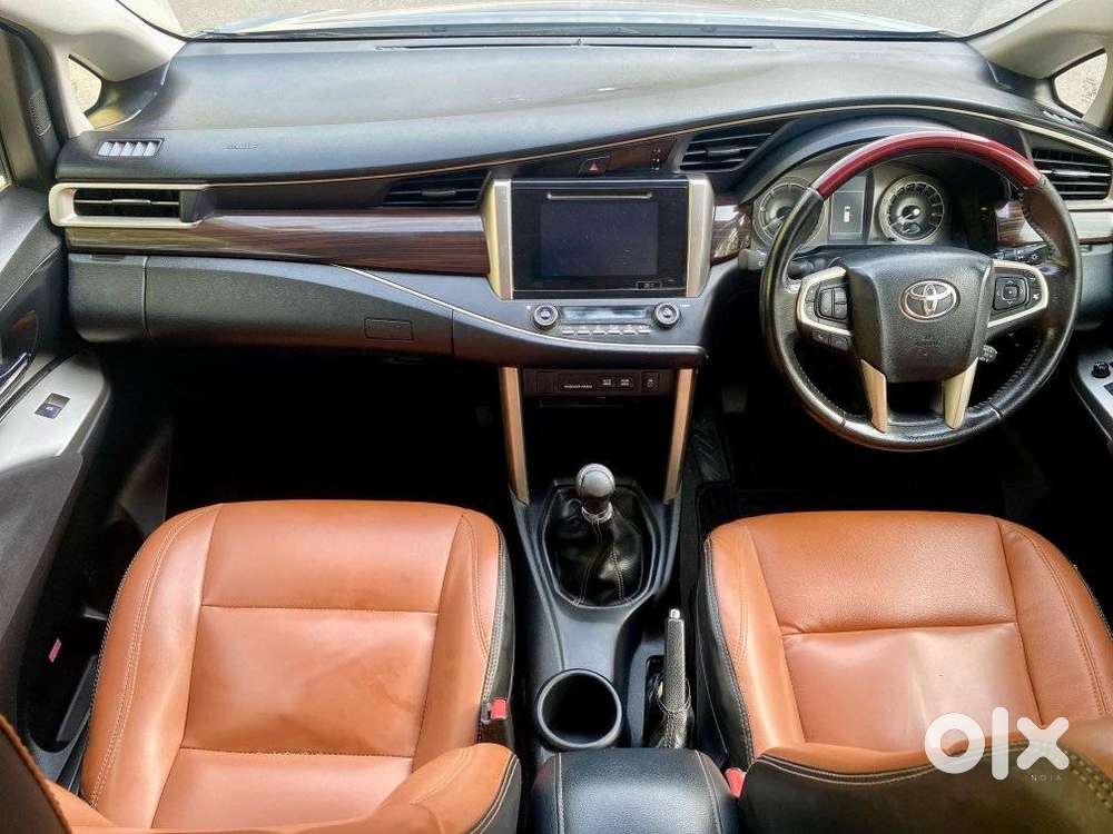 Toyota Innova Crysta 2.4 Vx Mt, 2020, Diesel