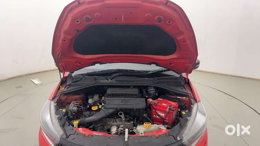 Tata Tiago 1.2 Revotron Xta, 2022, Petrol