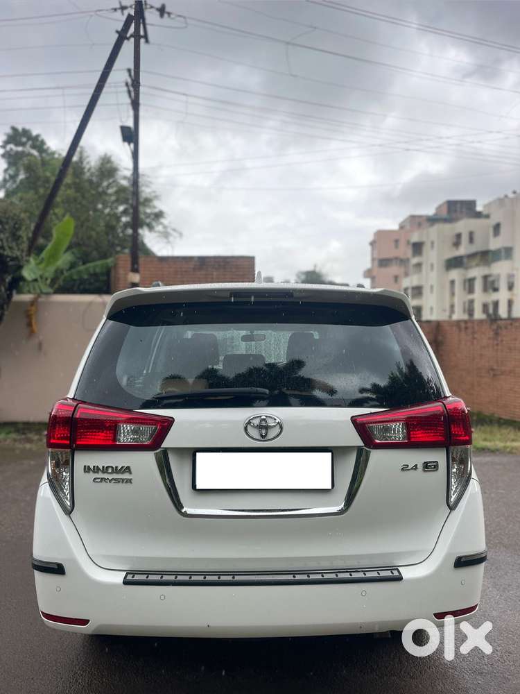 Toyota Innova Crysta 2.4 G Mt, 2022, Diesel
