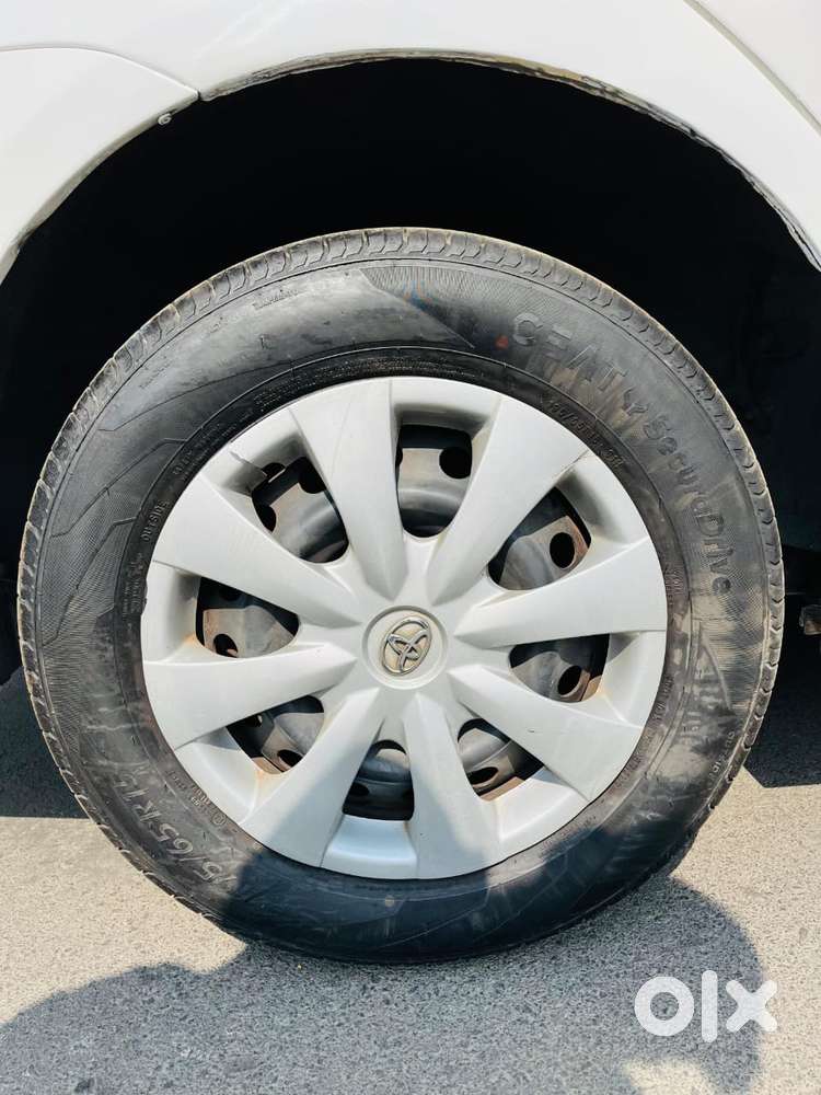 Toyota Corolla Altis J, 2013, Petrol