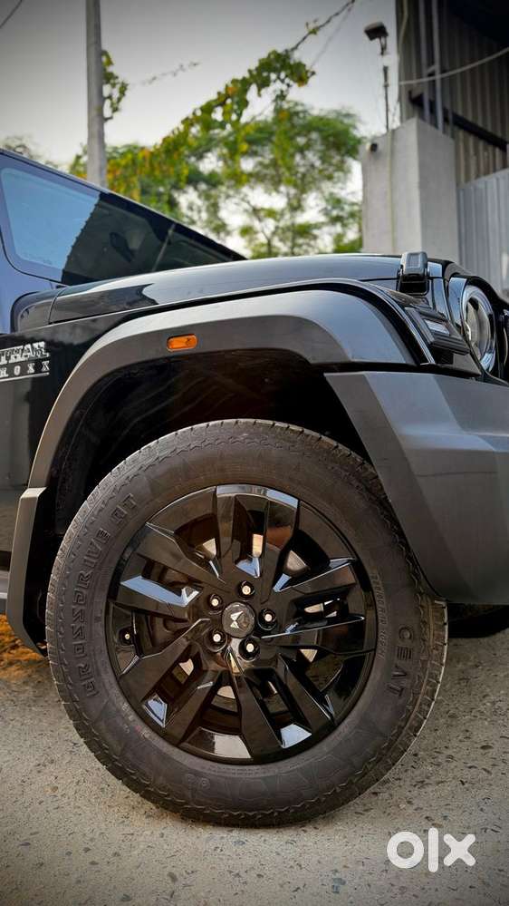 Mahindra Thar Roxx, 2025, Petrol