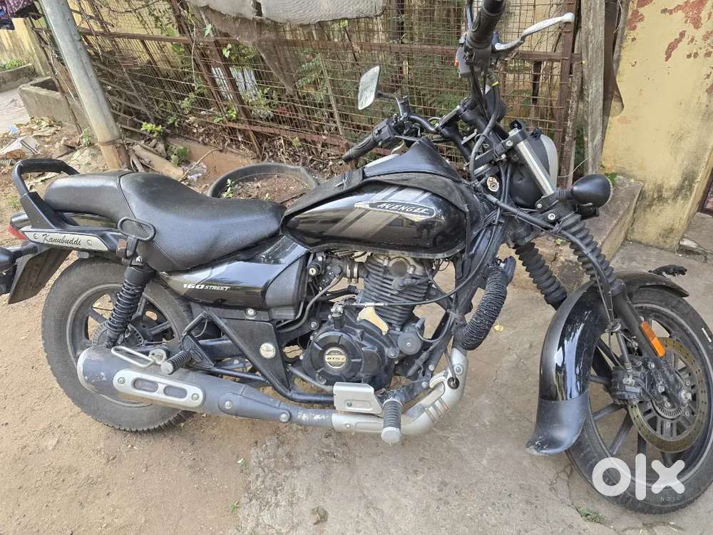 Bajaj Avenger Street 2020 and in excellent condition