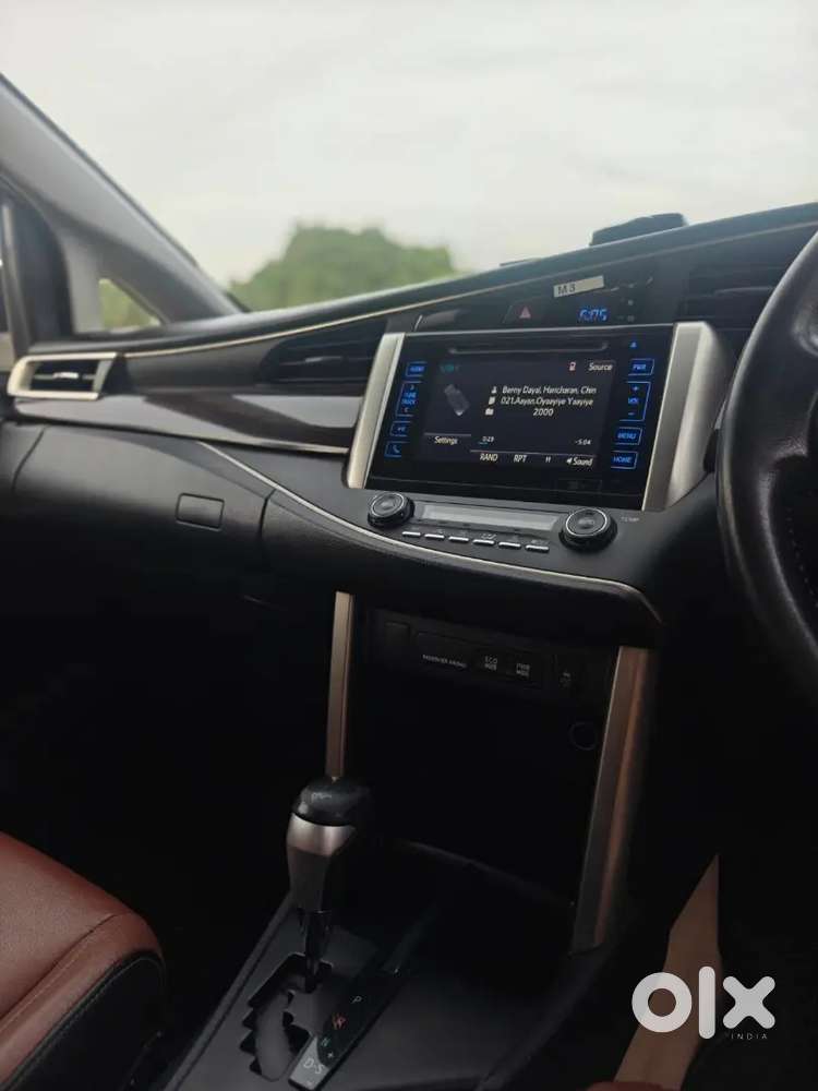 Toyota Innova Crysta 2.8 Zx At 7str 2016