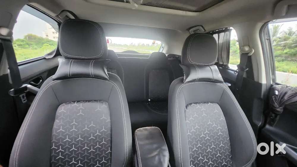 Tata Nexon &ndash;  Petrol
Automatic (second Top Model)