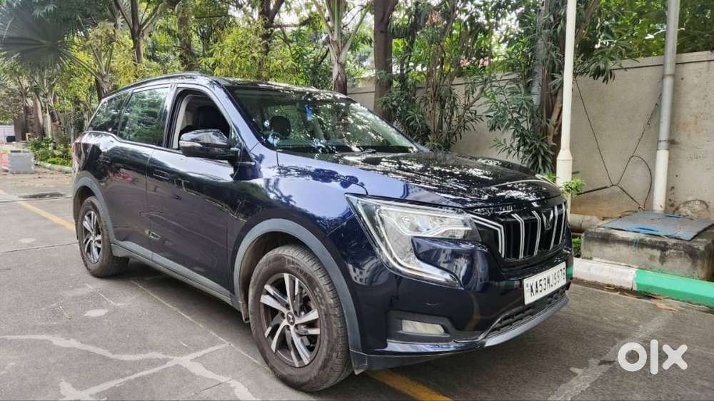 Xuv700 Ax5 Automatic With Panaromic Sunroof