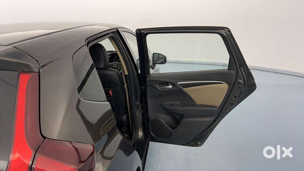 Honda Jazz V Cvt, 2015, Petrol