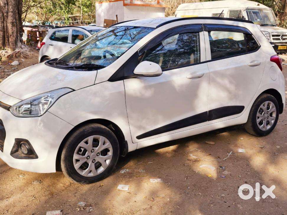 Hyundai Grand I10 2013-2016 Crdi Sportz, 2016, Diesel