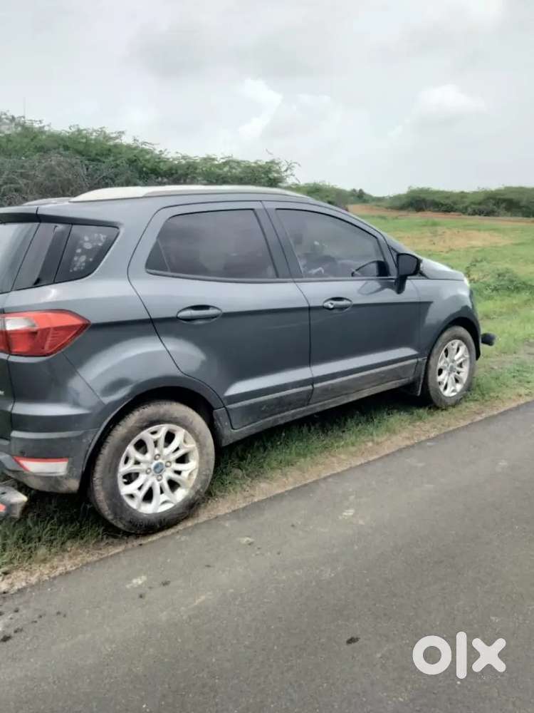 Ford Ecosport 2017 Petrol 43000 Km Driven