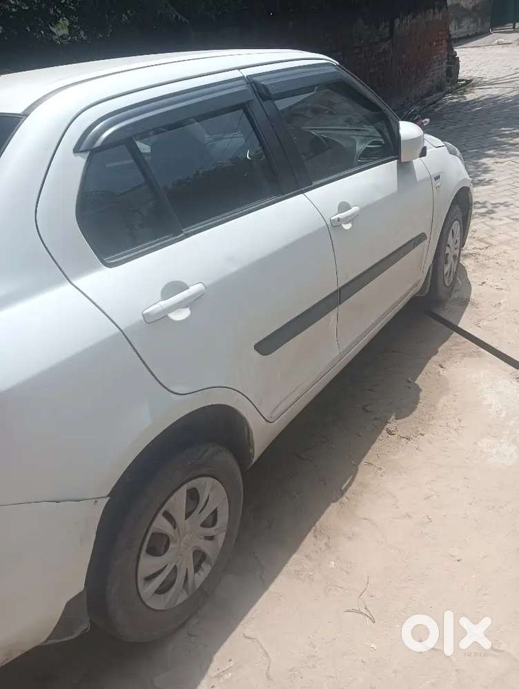Maruti Suzuki Dzire 2017 Lxi Manual Paris 275000
