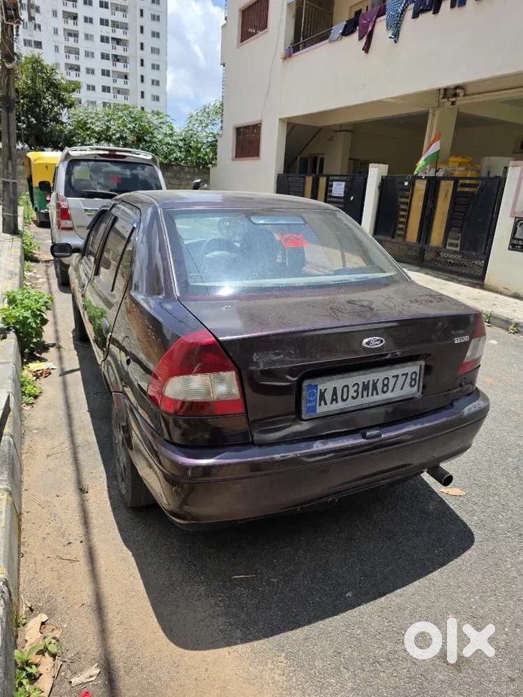 Ford Ikon 1.4 Zxi 2009