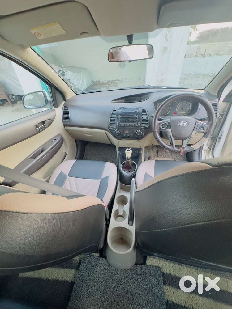 Hyundai I20 Diesel Manual 2010