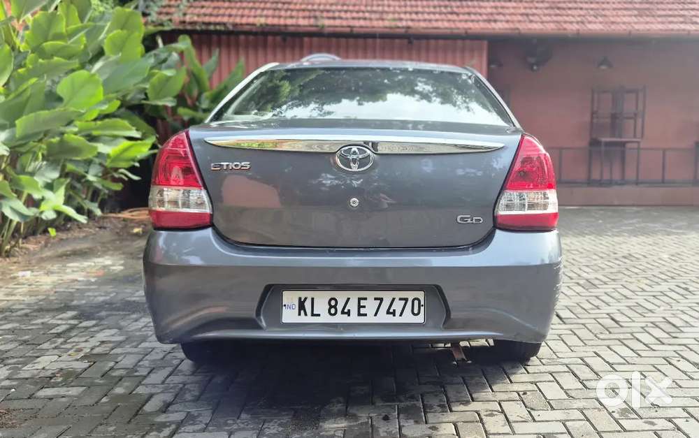 Toyota Etios 2015 Diesel Well Maintained