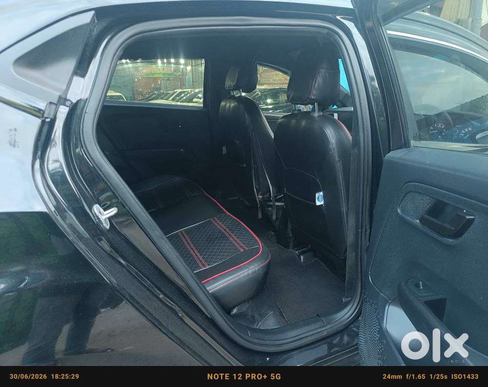 Tata Altroz 1.2 Xt Dark Edition Petrol, 2022, Petrol