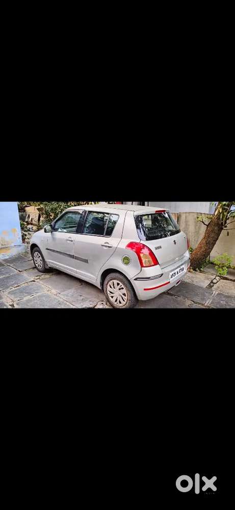 Swift Maruti Suzuki 2006