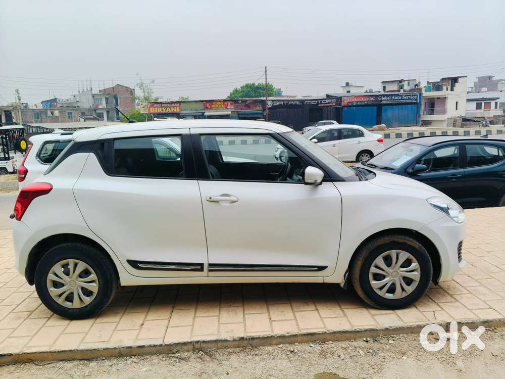 Maruti Suzuki Swift Vvt Vxi, 2022, Petrol