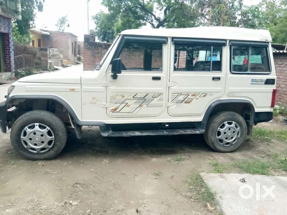 Mahindra Bolero Neo 2015