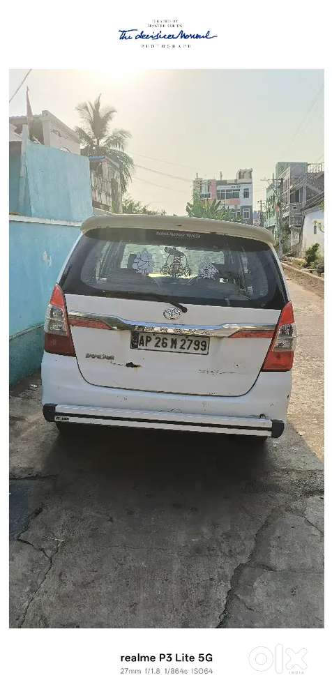 Toyota Innova Hycross 2006