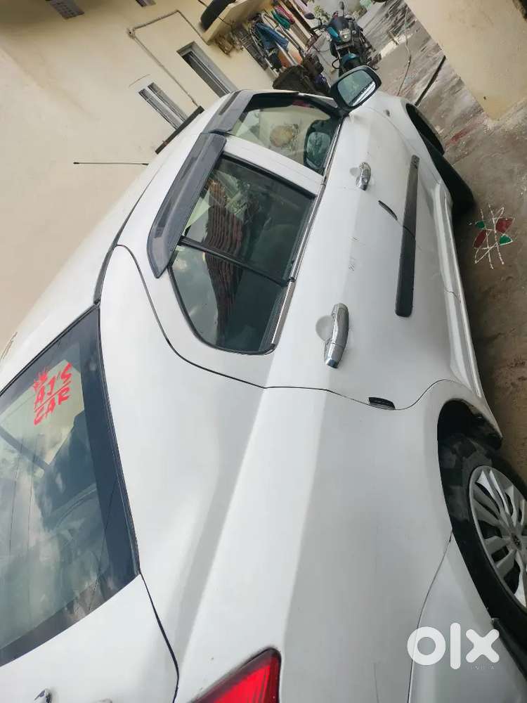 Maruti Suzuki Dzire 2015 Diesel 224666 Km Driven