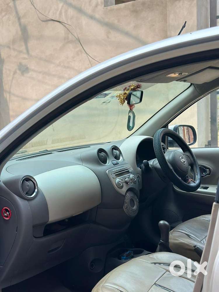 Nissan Micra 2010 Petrol 90000 Km Driven