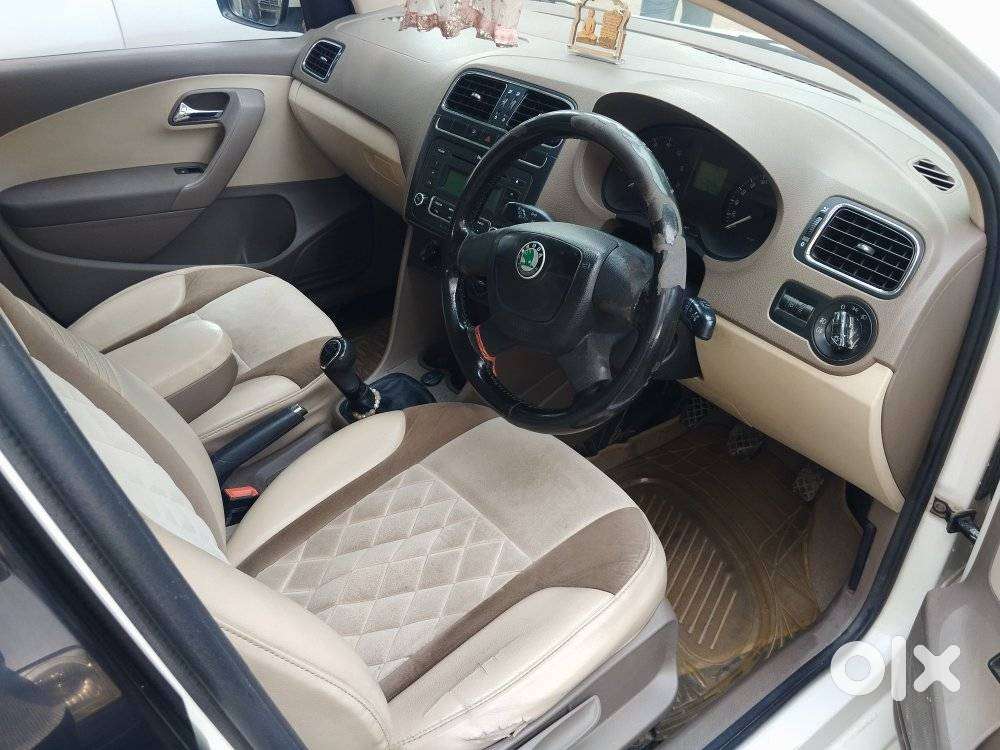 Skoda Rapid 2013-2016 1.6 Mpi Ambition Plus, 2013, Petrol